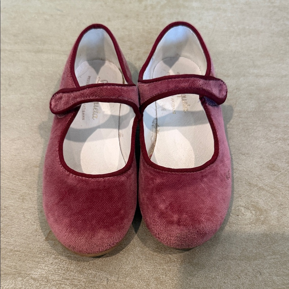 Chic Velvet Kids Dress Shoes in Burgundy